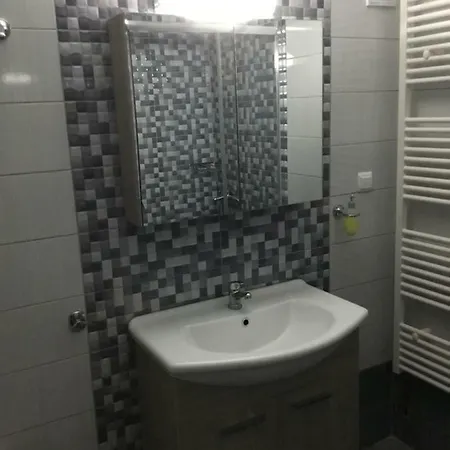 Apartment Panos House *