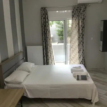 Panos House Apartment